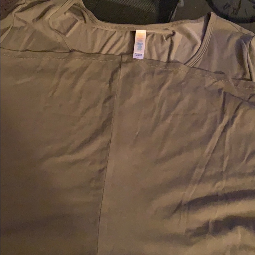 LuLaRoe Perfect T